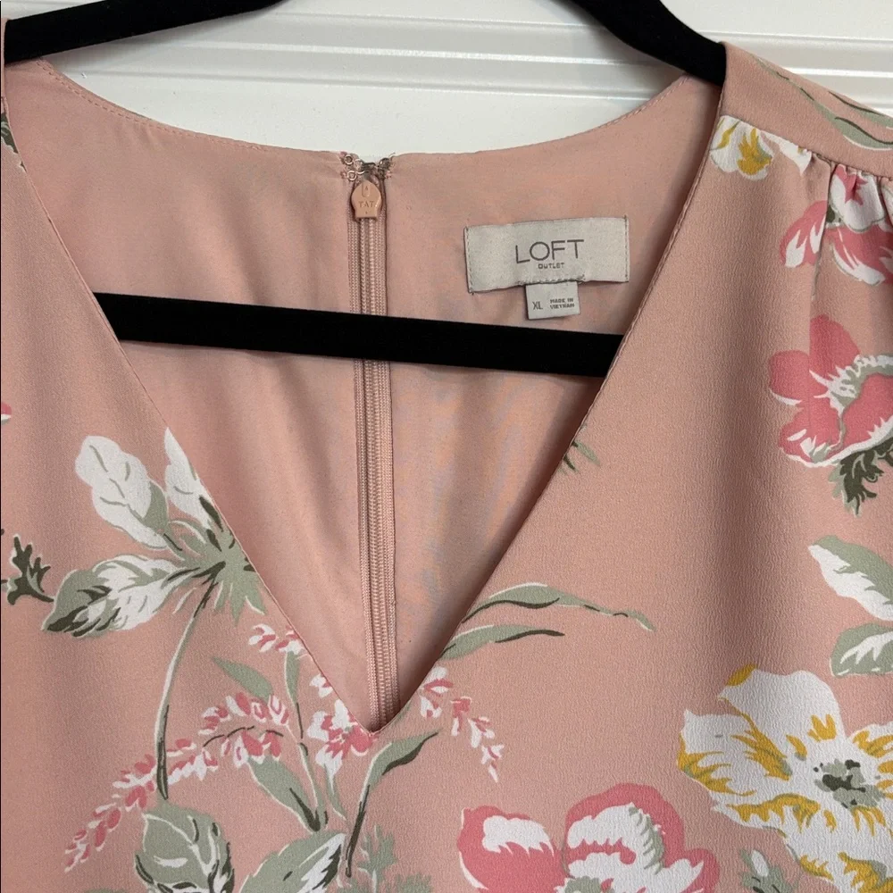 LOFT Pink Floral Smocked Ruffle Dress size XL - Picture 2 of 6